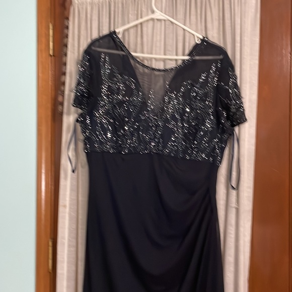 Navy blue brand xscape size 18 - Picture 8 of 8